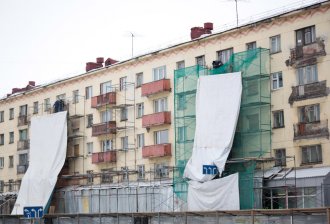 В Ленинградской области в течение трех лет будет отремонтированы все многоквартирные дома